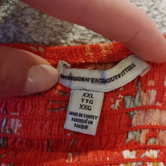 American Eagle | Red Smocked Crop Top - Picture 4 of 5